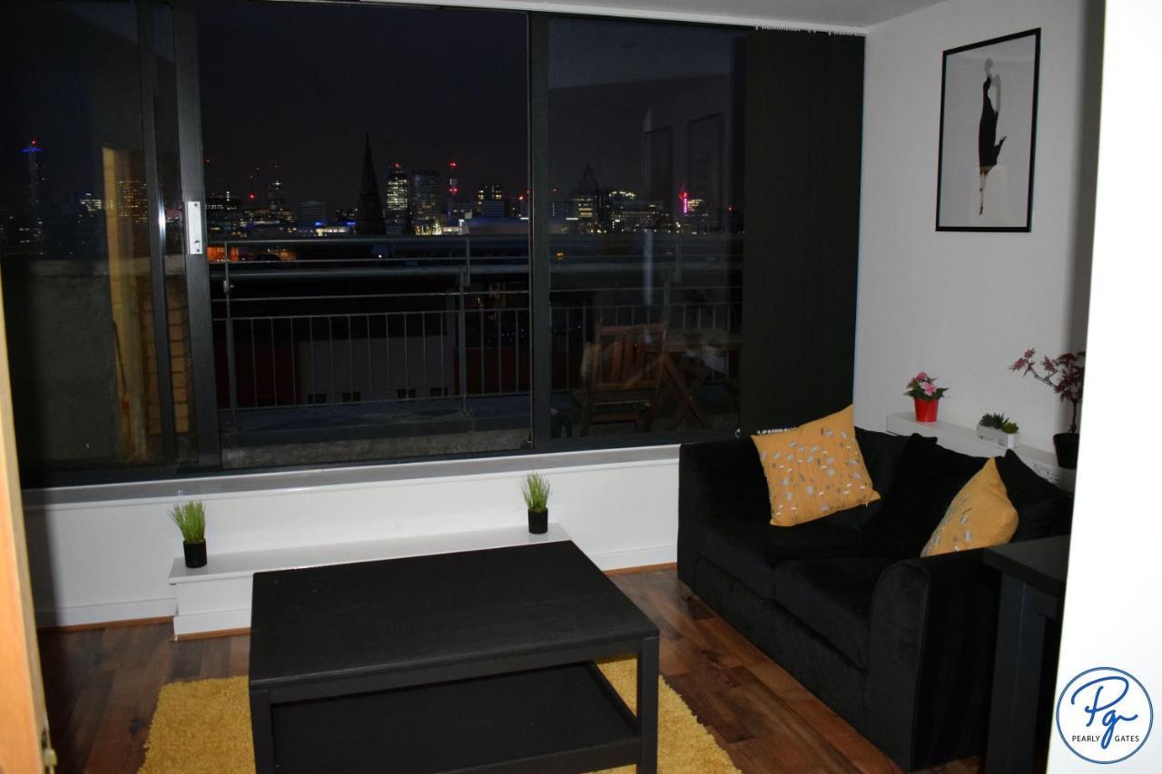Penthouse - Amazing City Skyline Views - Balcony - Free Extra 2 Hours - Free Parking - Utilita Arena - Bullring Shopping - New St Station- Super King Size Bed Бирмингем Экстерьер фото